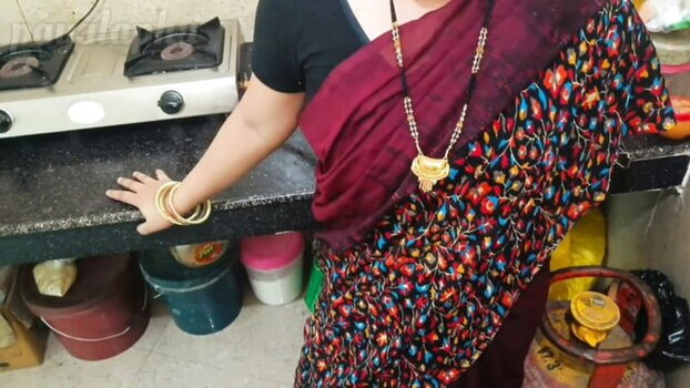 Full leaked Deeksha bhardwaj private photo