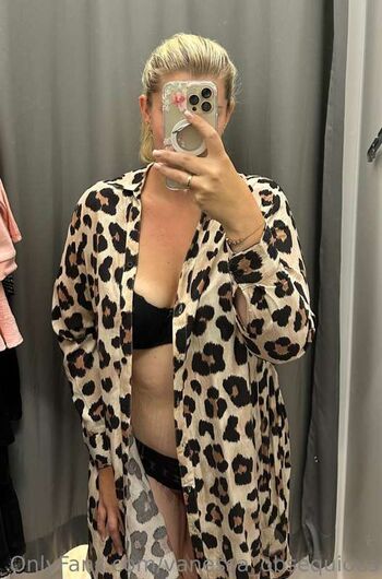 Full leaked Deepthroatvanessa private photo