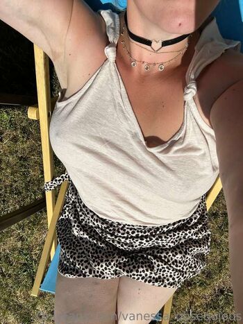 Full leaked Deepthroatvanessa private photo