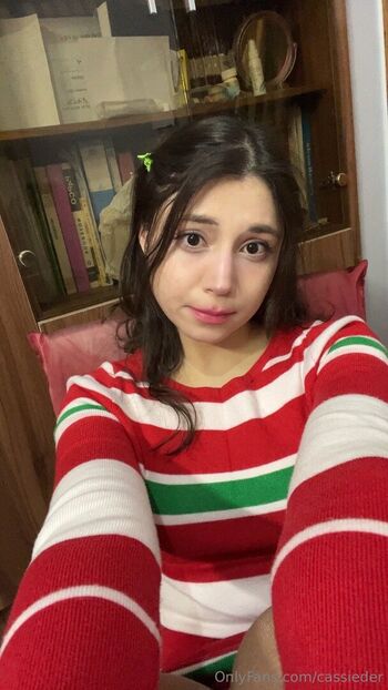 Full leaked Deercassieeee private photo