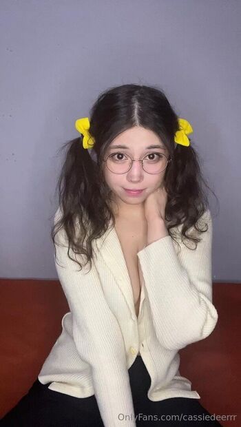 Full leaked Deercassieeee private photo