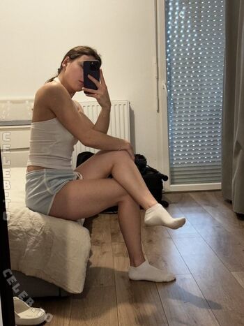Full leaked Deesse emma private photo