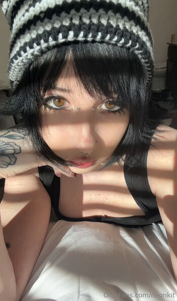 Full leaked Defeatthelw private photo