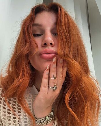 Full leaked Dehlani private photo