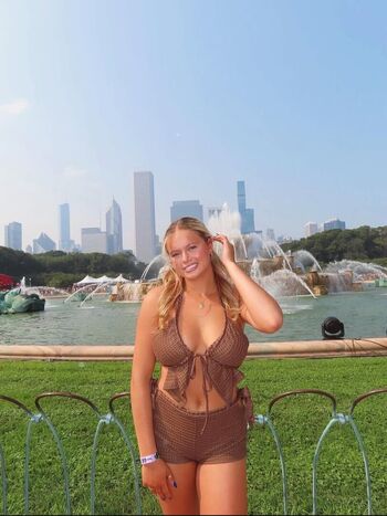 Full leaked Delaineysullivan private photo