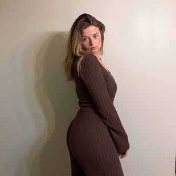 Full leaked Delaney malone private photo