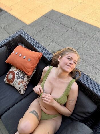 Full leaked Delaney malone private photo