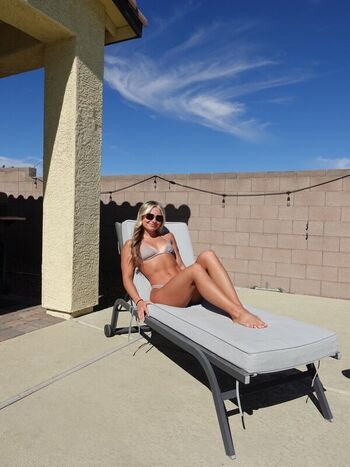 Full leaked Delaneylee page private photo