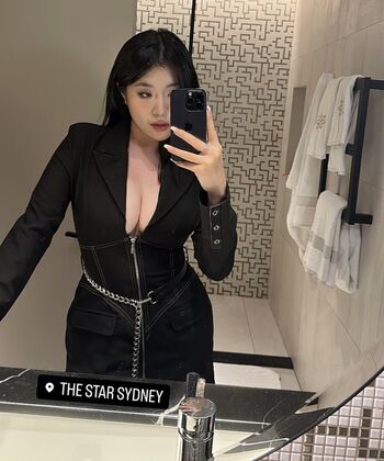Full leaked Delia lyu private photo