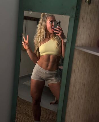 Delia Schweizer