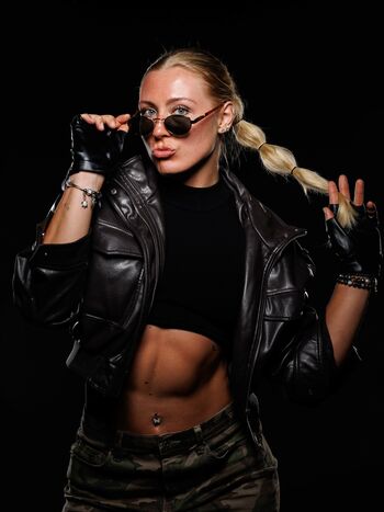 Full leaked Delia schweizer private photo