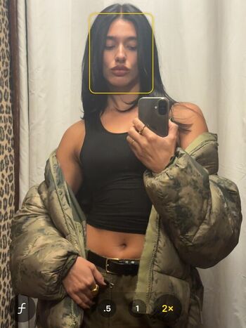 Full leaked Delilah saxena private photo