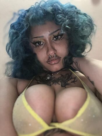 Full leaked Deluxxxeblu private photo