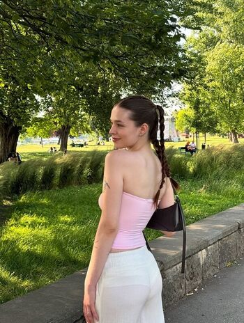 Delya Asmr