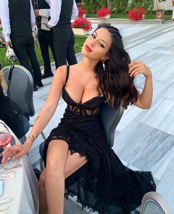 Full leaked Demet ozturk private photo
