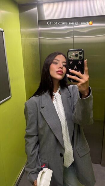 Full leaked Demet ozturk page private photo