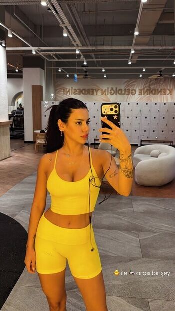 Full leaked Demet ozturk page private photo
