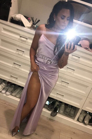 Full leaked Demi lovato page private photo