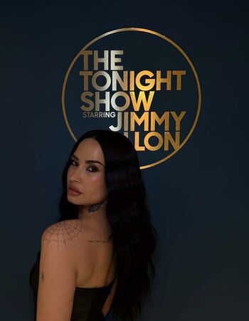 Full leaked Demi lovato private photo