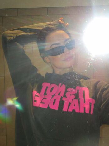 Full leaked Demi lovato private photo