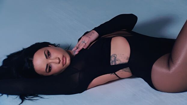 Full leaked Demi lovato private photo