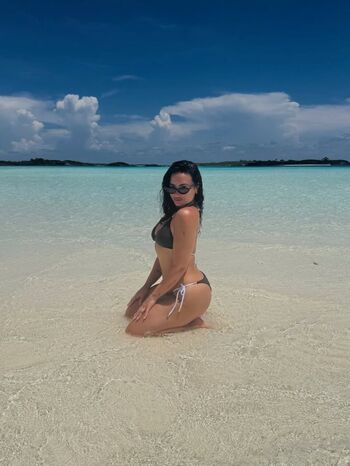 Full leaked Demi lovato page private photo