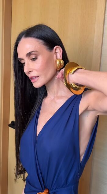 Full leaked Demi moore private photo