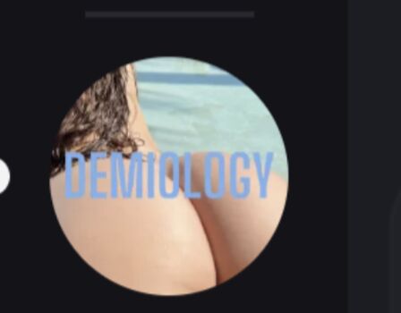 Full leaked Demi rose private photo