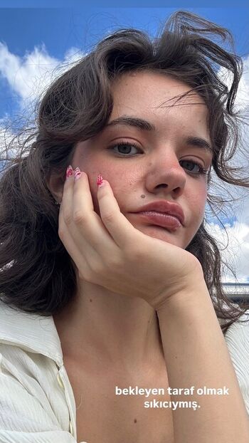 Full leaked Demiraytomris private photo