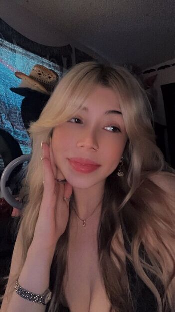 Full leaked Demonxbae private photo