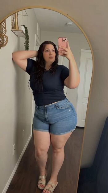 Full leaked Denise white private photo