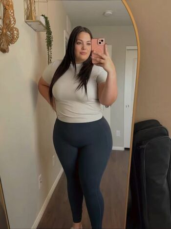 Full leaked Denise white private photo
