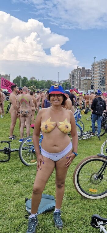 Full leaked Desertrosemay private photo