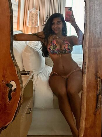 Full leaked Desi asszilla page private photo