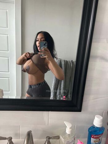Full leaked Desireava private photo