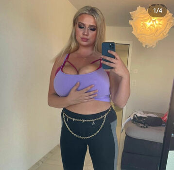 Full leaked Desiree reichmuth private photo