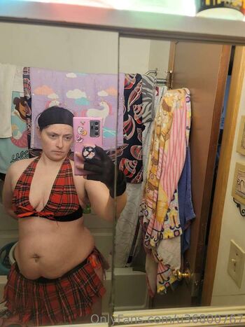 Full leaked Desiree private photo
