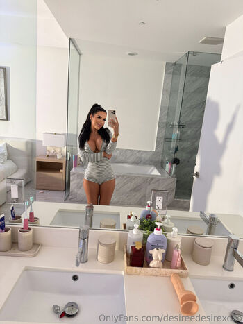 Full leaked Desireedesirexo page private photo