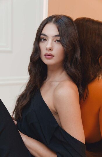 Full leaked Deva cassel private photo