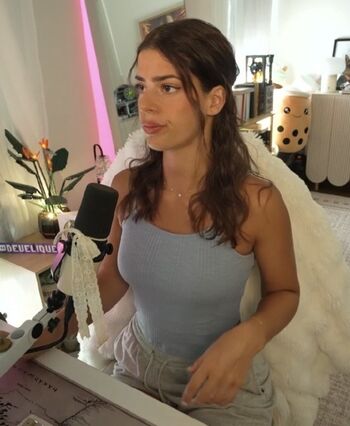 Full leaked Develique page private photo