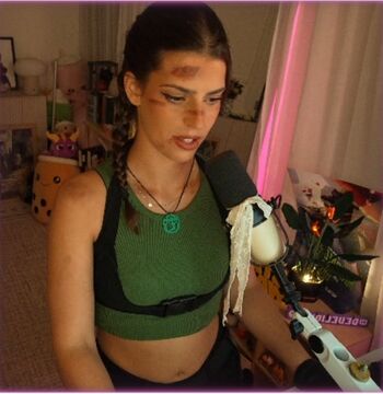 Full leaked Develique private photo
