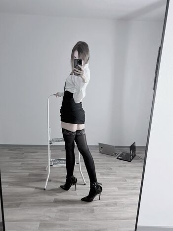 Full leaked Devibtch private photo