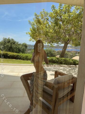 Full leaked Devin brugman private photo
