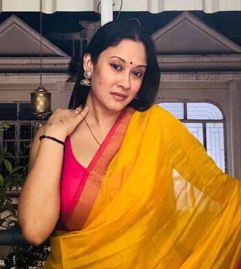 Full leaked Devina bose private photo