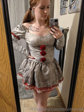 Full leaked Devinemae private photo