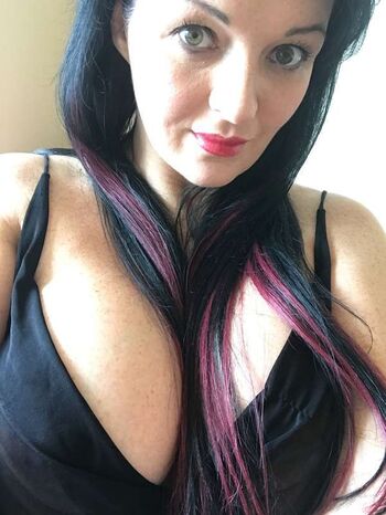 Full leaked Devon breeze page private photo