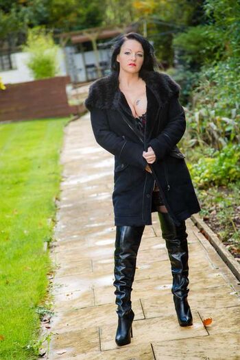 Full leaked Devon breeze private photo