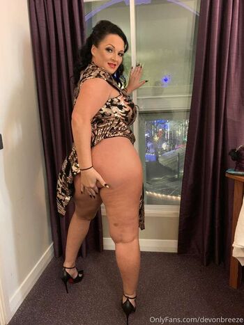 Full leaked Devon breeze private photo