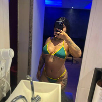 Full leaked Dhulia matos private photo