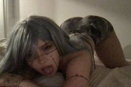 Full leaked Diakimeko private photo